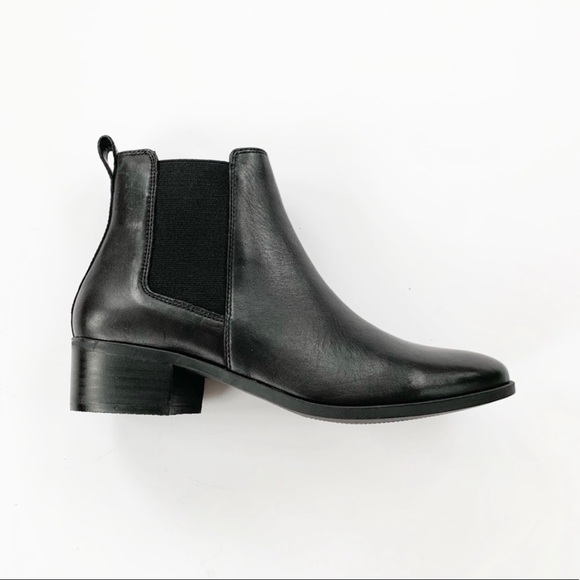 Steve Madden Shoes - Steve Madden Dover Leather Chelsea Boot 7.5 NWT
